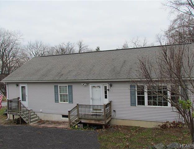 1st image of 9 Stewart Ave