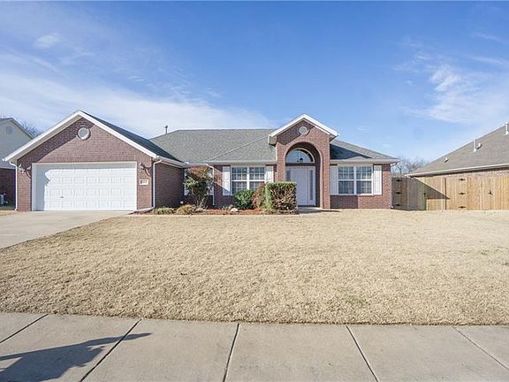 2nd image of 1317 Homestead Ln