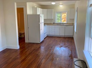 325 Bath Rd #1A, Wiscasset, ME 04578