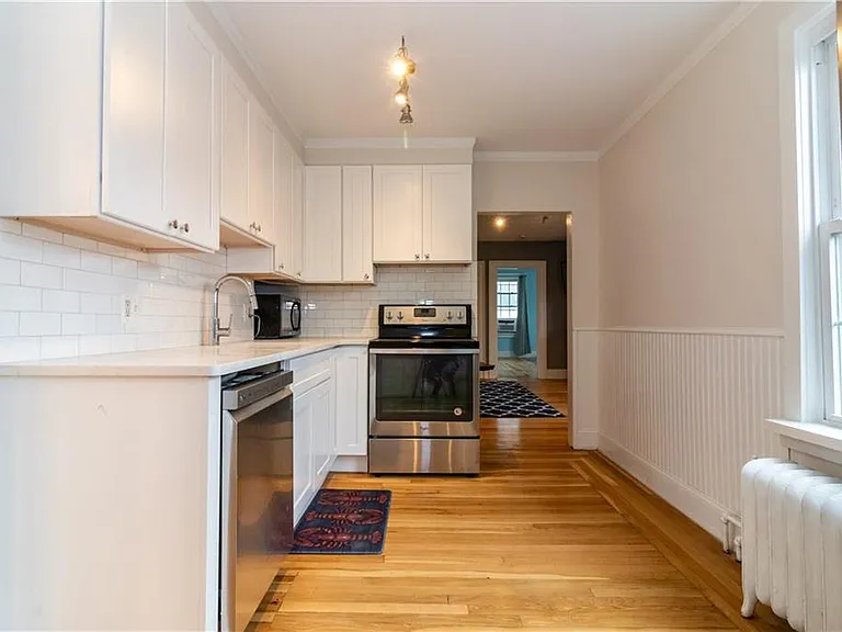 21 School St #3 — Photo 11