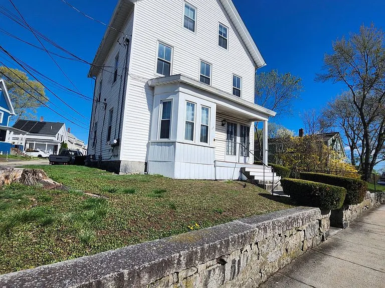 20-22 S Main St — Photo 1