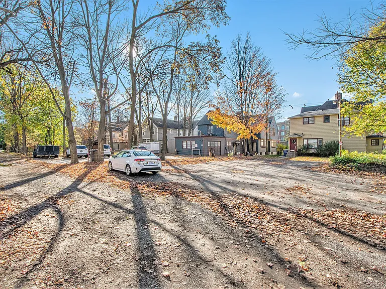 148 College Ave NE #3 — Photo 9