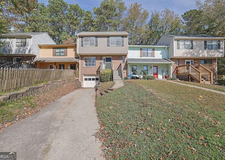 1st image of 7050 Sand Wedge Cir NW