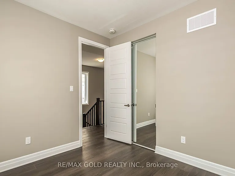 42 Milt Schmidt St — Photo 30