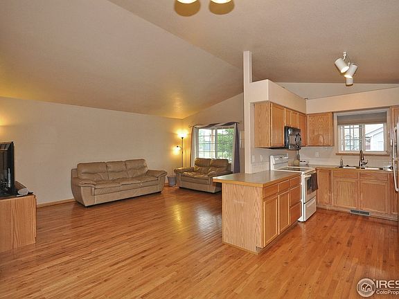 4th image of 3495 Revere Ct