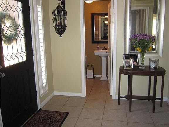 3rd image of 2101 Dornoch Dr