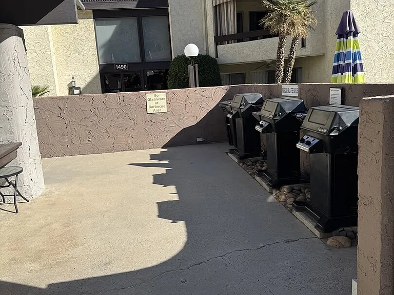 S Camino Real — Photo 16