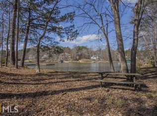 1220 N Shore Dr #5, Greensboro, GA 30642