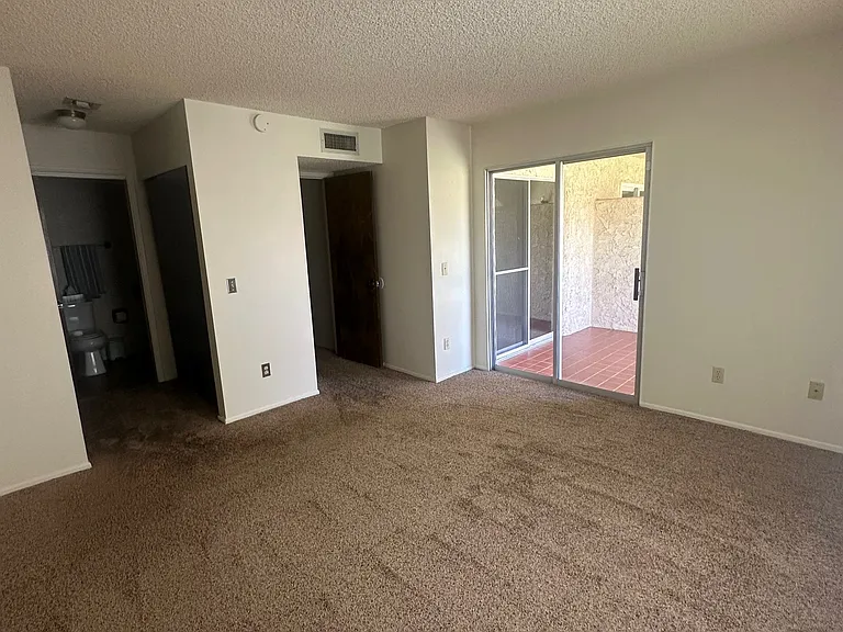 2155 S 14th Ave #60 — Photo 23
