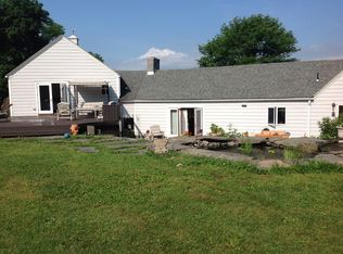 35 Comfort Rd, Ithaca, NY 14850