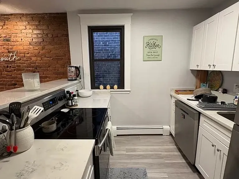 11 South St #6F — Photo 6