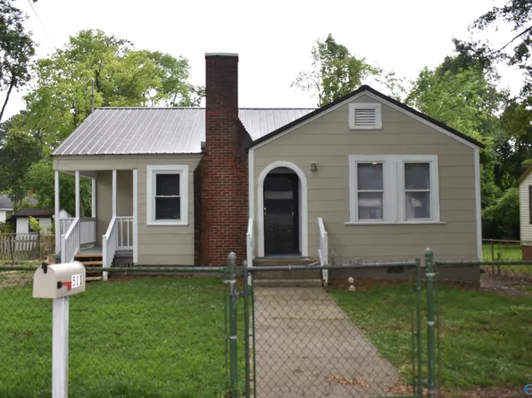 511 Herzberg Cir, Gadsden, AL 35903