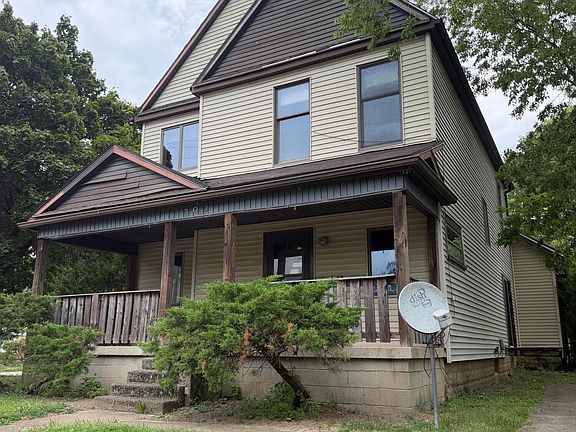2nd image of 501 S Baxter St