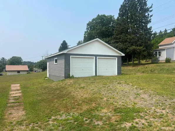 Superior Ave, Crystal Falls, MI 49920