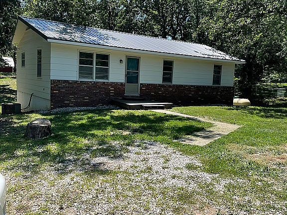 2nd image of 18270 Highway W W