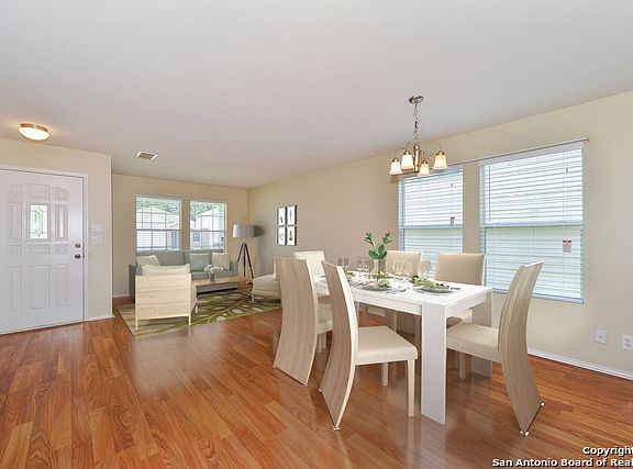 4th image of 6131 Amherst Bay