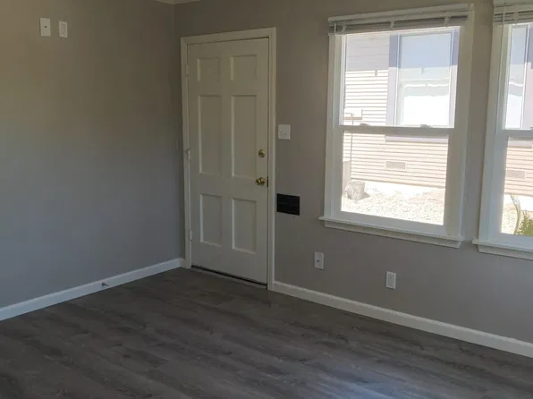 (undisclosed Address), Escondido, CA 92025