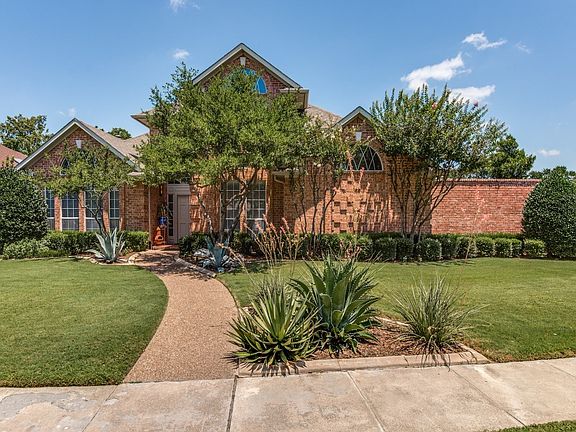 2nd image of 2200 Glen Helen Cir