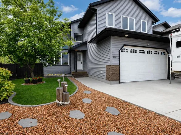 9211 NE 102nd Ave, Sexsmith, AB T0H 3C0