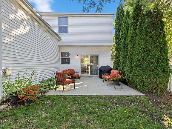 5th image of 7168 Normanton Dr