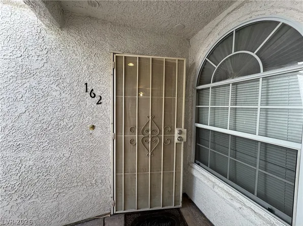 1800 Edmond St Unit 162, Las Vegas, NV 89146