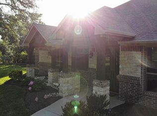 7180 Molly Ln, Burleson, TX 76028