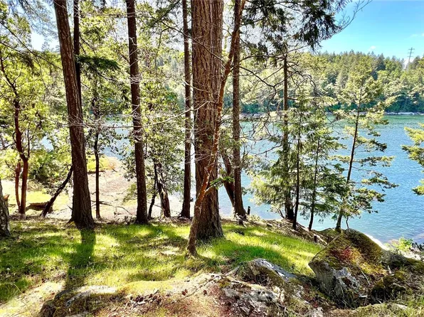 231 Halibut Hill Rd, Mudge Island, BC V0R 1X6
