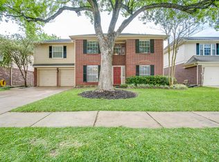 235 Needleleaf Ln, Sugar Land, TX 77479