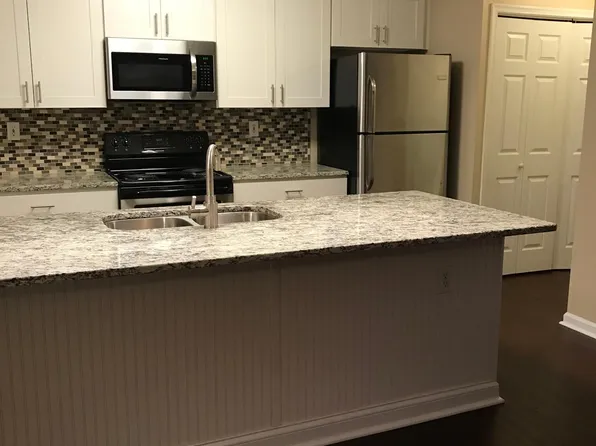 532 Nighthawk Pl, Virginia Beach, VA 23451
