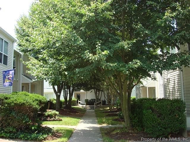 1st image of 3876 Staffordshire Ln