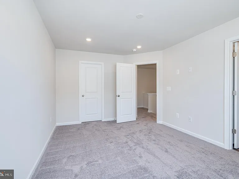 67 Swan Field Ave — Photo 41