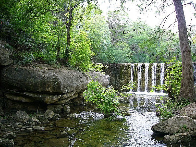 Creek, dam 
