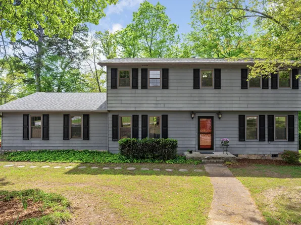 9200 Charbar Cir, Chattanooga, TN 37421