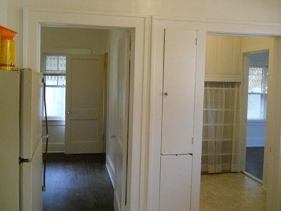 4th image of 1123 NW 41st St