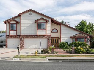 23360 Happy Valley Dr, Santa Clarita, CA 91321