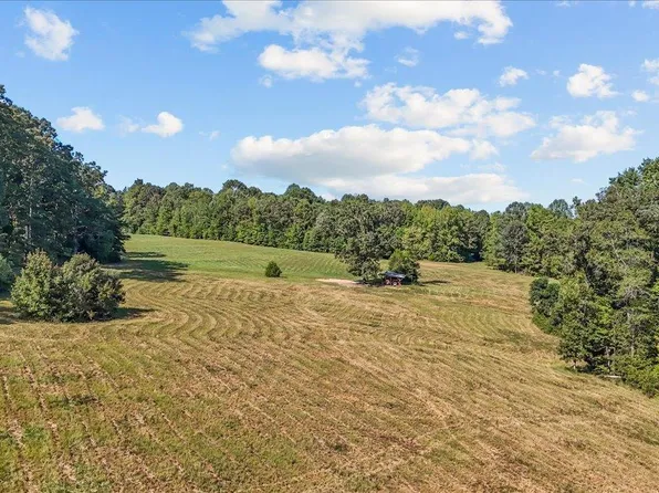 1443 Henderson Rd, Gray Court, SC 29645