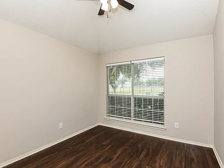 4336 Estes Park Rd — Photo 13