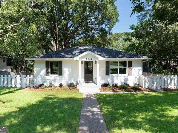989 McLinden Ave SE, Smyrna, GA 30080