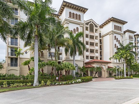 3rd image of 24001 Via Castella Dr APT 3204
