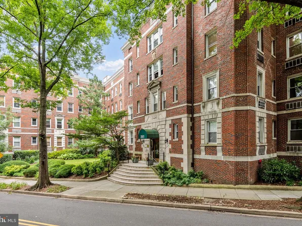 2801 Adams Mill Rd NW APT 407, Washington, DC 20009