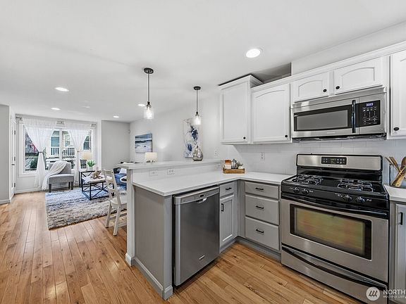 4th image of 1122 N 92nd Street #B