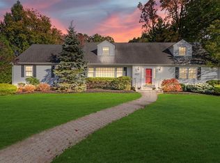 126 Turner Rd, Pearl River, NY 10965