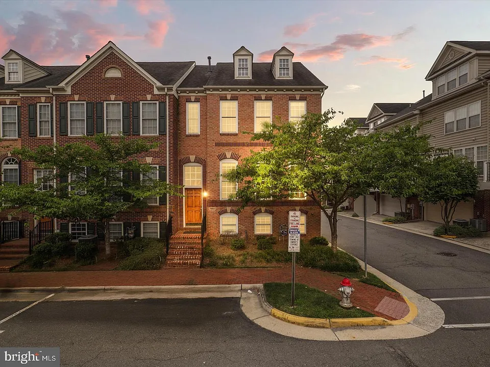 7980 Vigne Ct