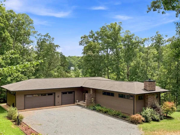 20492 Shore Dr, Orange, VA 22960