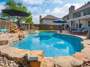 8021 Rushmore Rd, Fort Worth, TX 76137