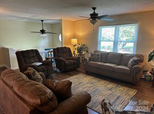 5755 Ellenwood Rd, Granite Falls, NC 28630