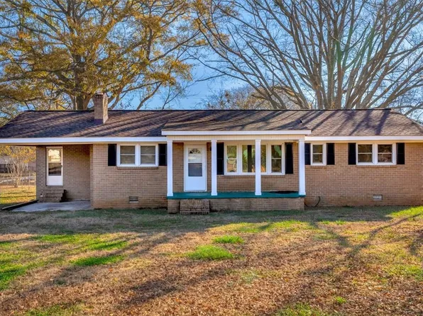 817 Crawford Rd, Belton, SC 29627