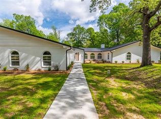 7400 Sesame St, Paris, TX 75462