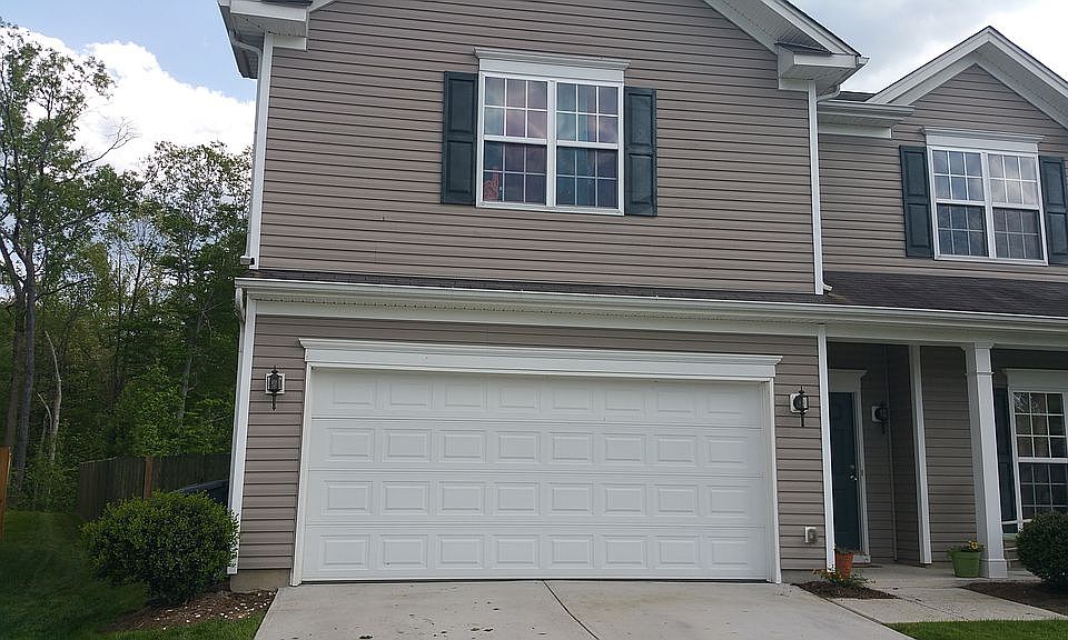 1st image of 903 Wild Wolf Dr
