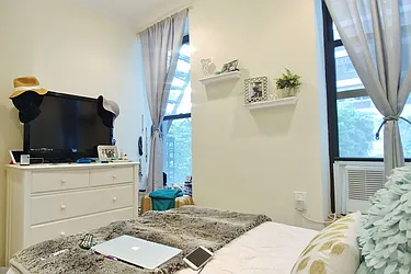 Rented by The Search D&M